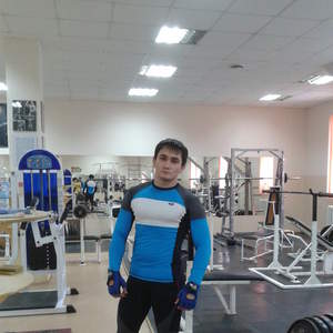 Исламов Эдуард