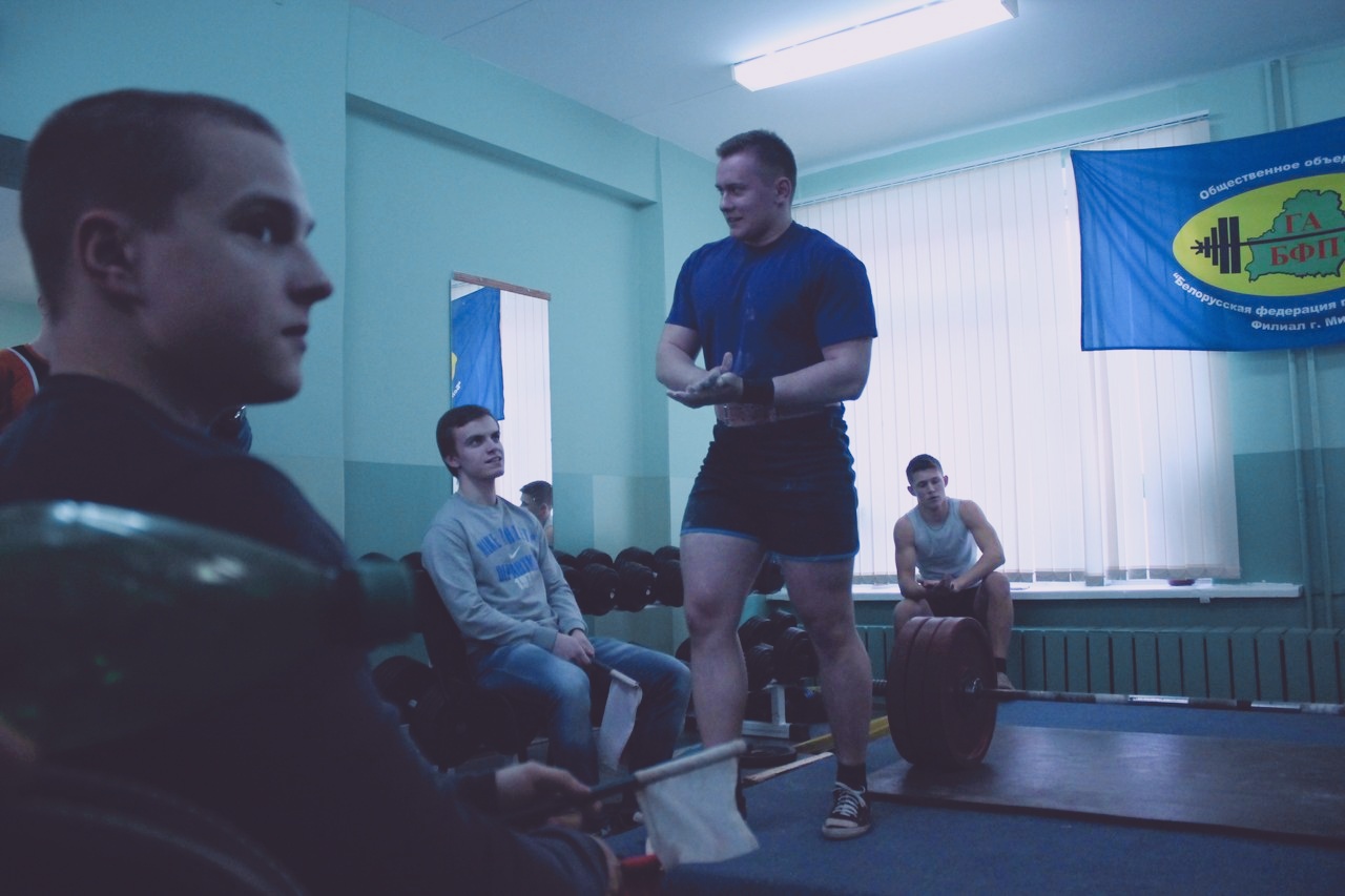 Бречко Артём - Инструктор тренажерного зала/персональный тренер: силовая тренировка в тренажерном зале, пауэрлифтинг, функциональный тренинг #4